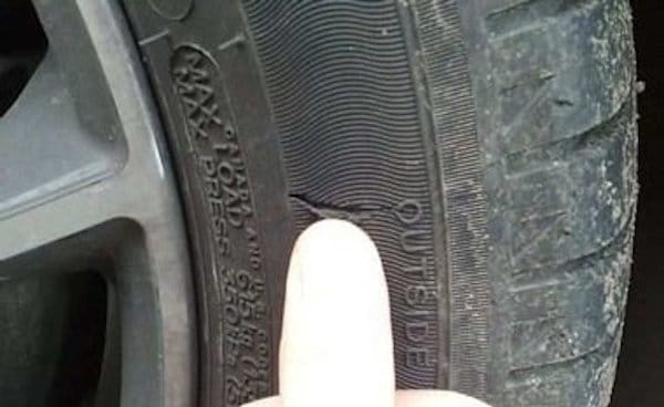 Ремонт бокового пореза шины